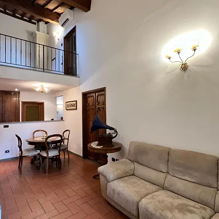 Baroni Cortelli Appartamento Firenze